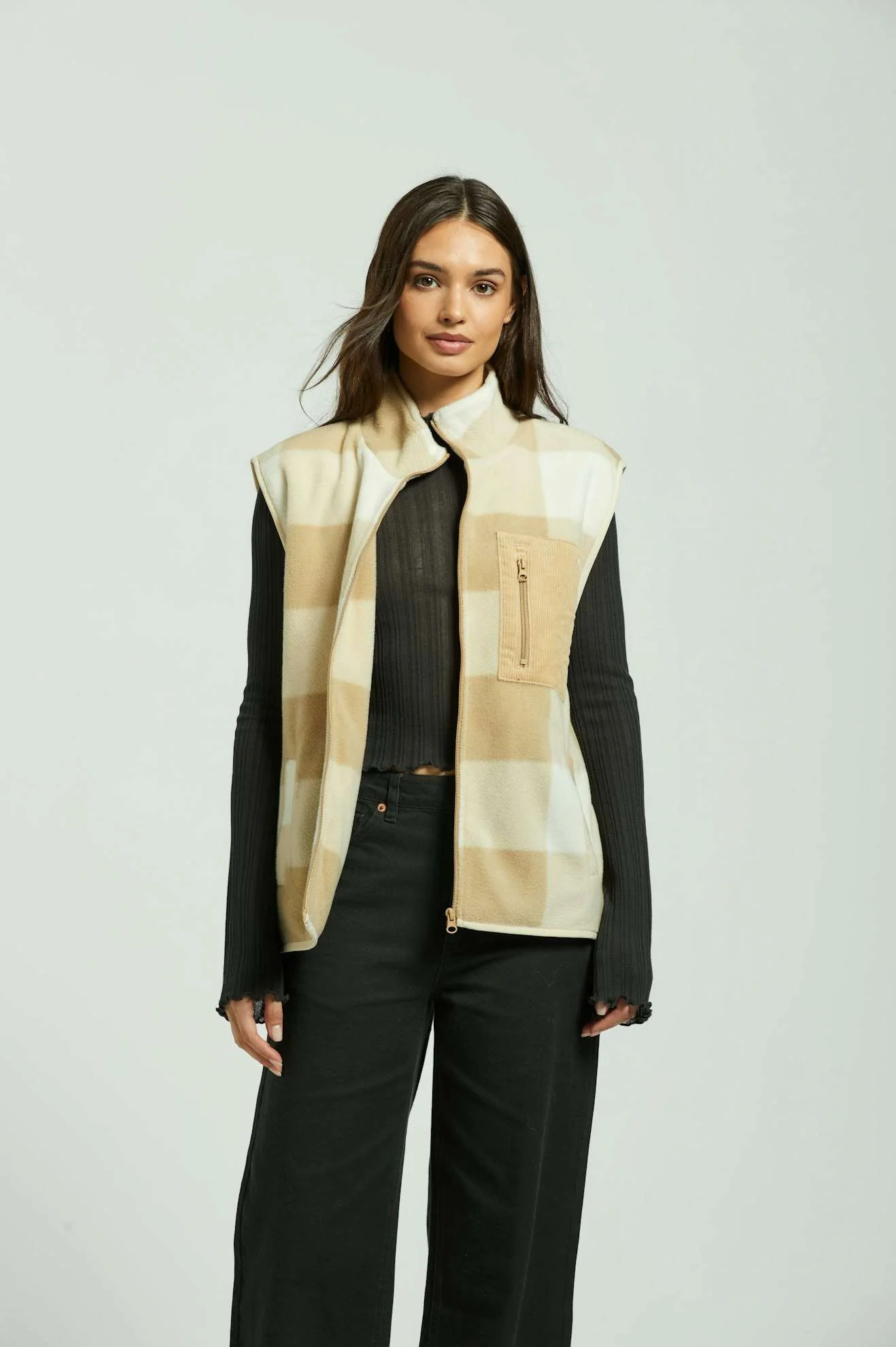 1923-arctic-fleece-vest-sand-2.webp Arctic Fleece Vest - Sand